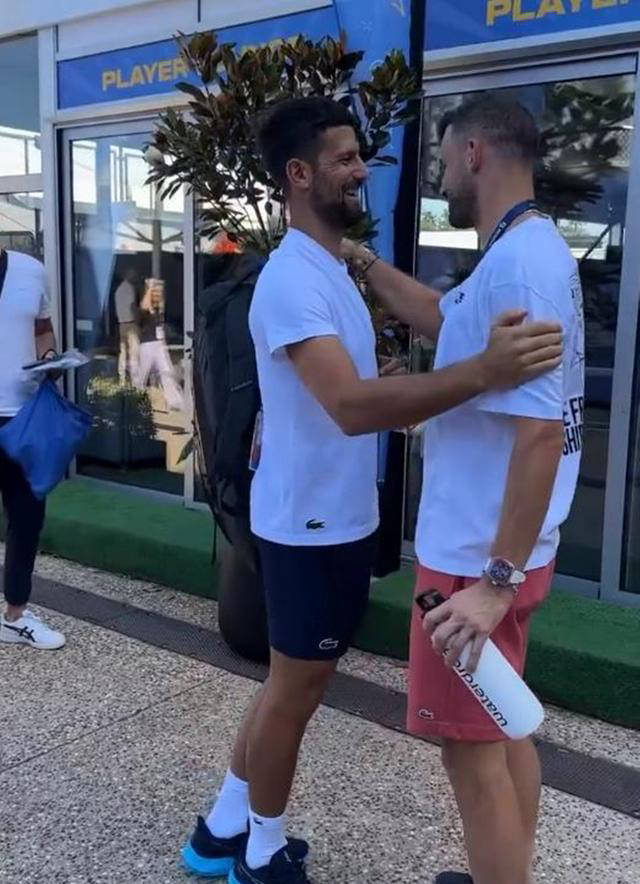 关于德约科维奇巅峰对决，詹姆斯与50激战西班牙队分钟，回归赛场胜负难料！的信息